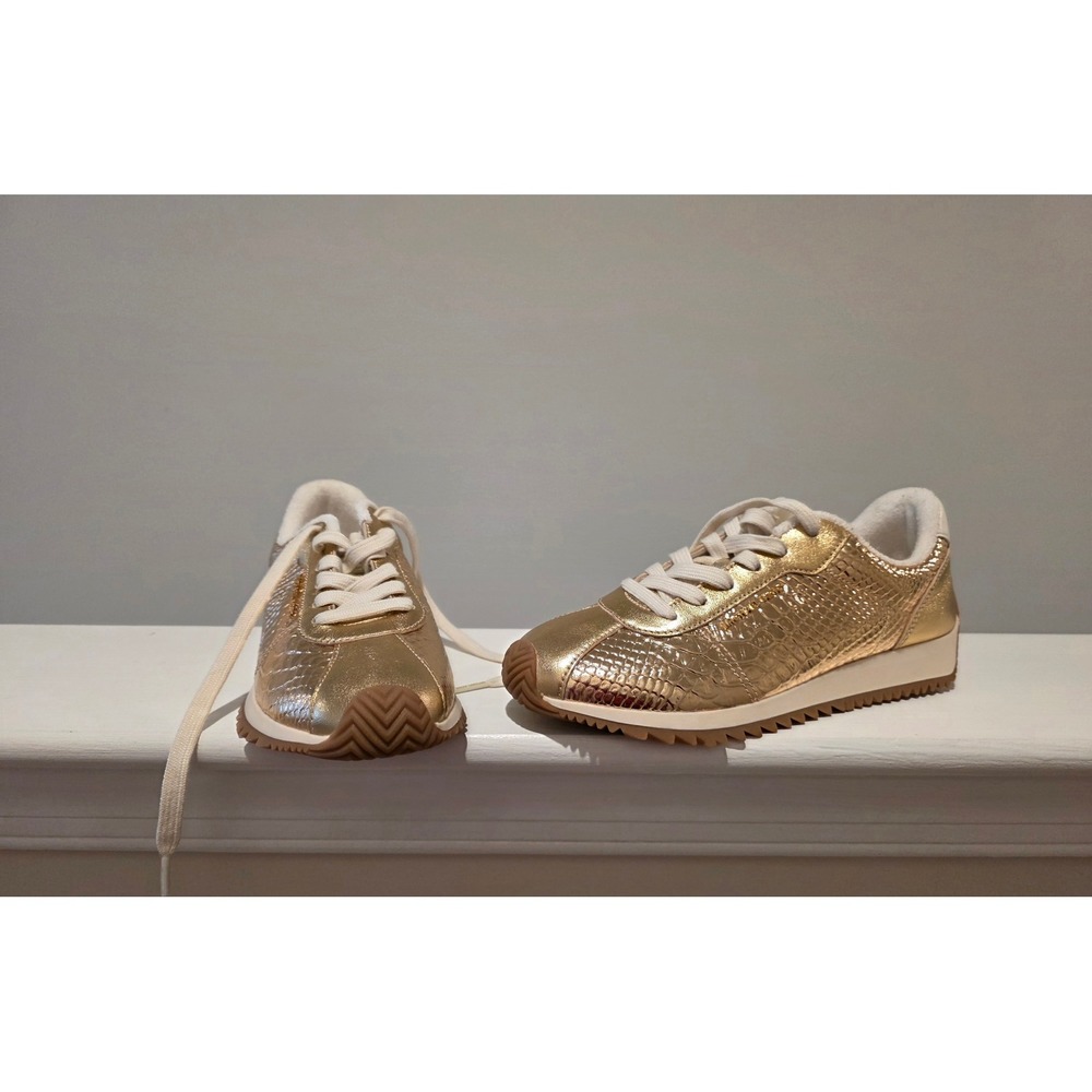 Women's sz 6 M Michael Kors Gold Metallic Croc Embossed Low Top Sneakers Lace Up
